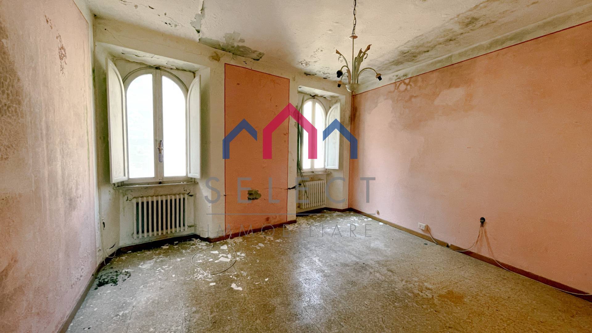 Palazzi in vendita a Villa Basilica