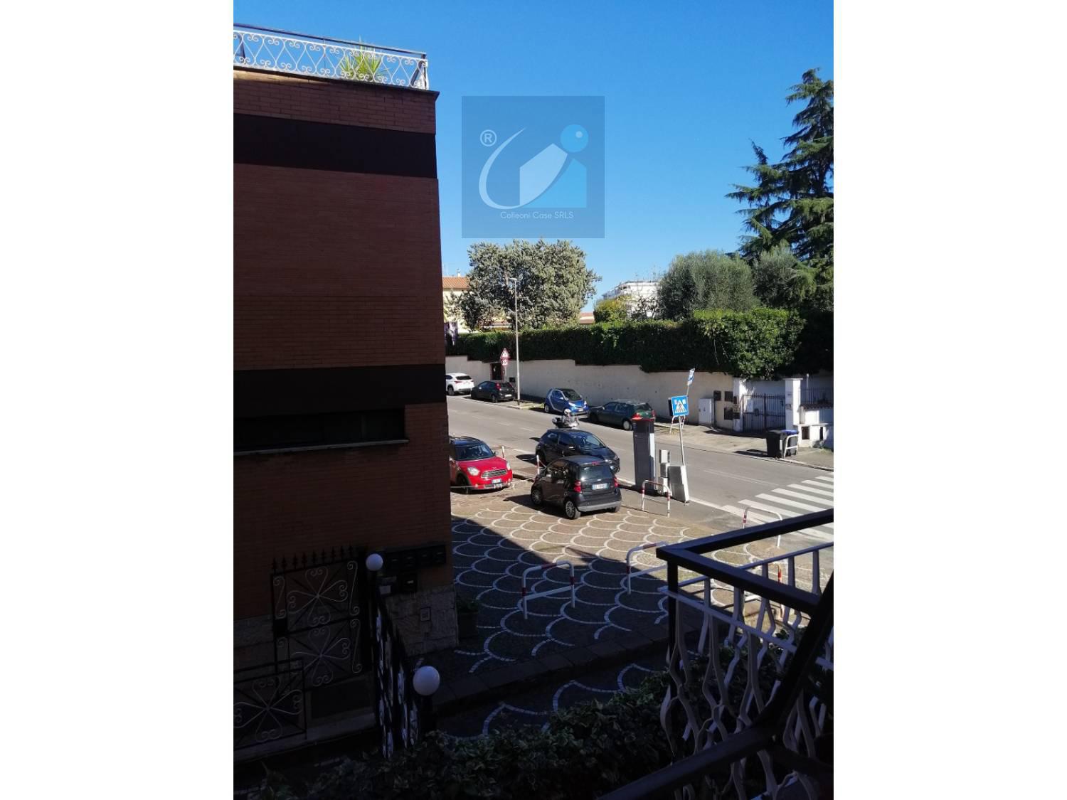 Trilocale nuovo a Roma