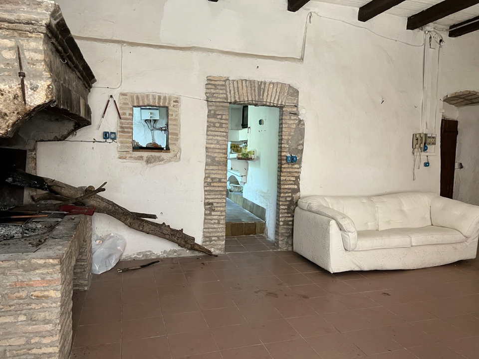 Casa indipendente con giardino a Trevi