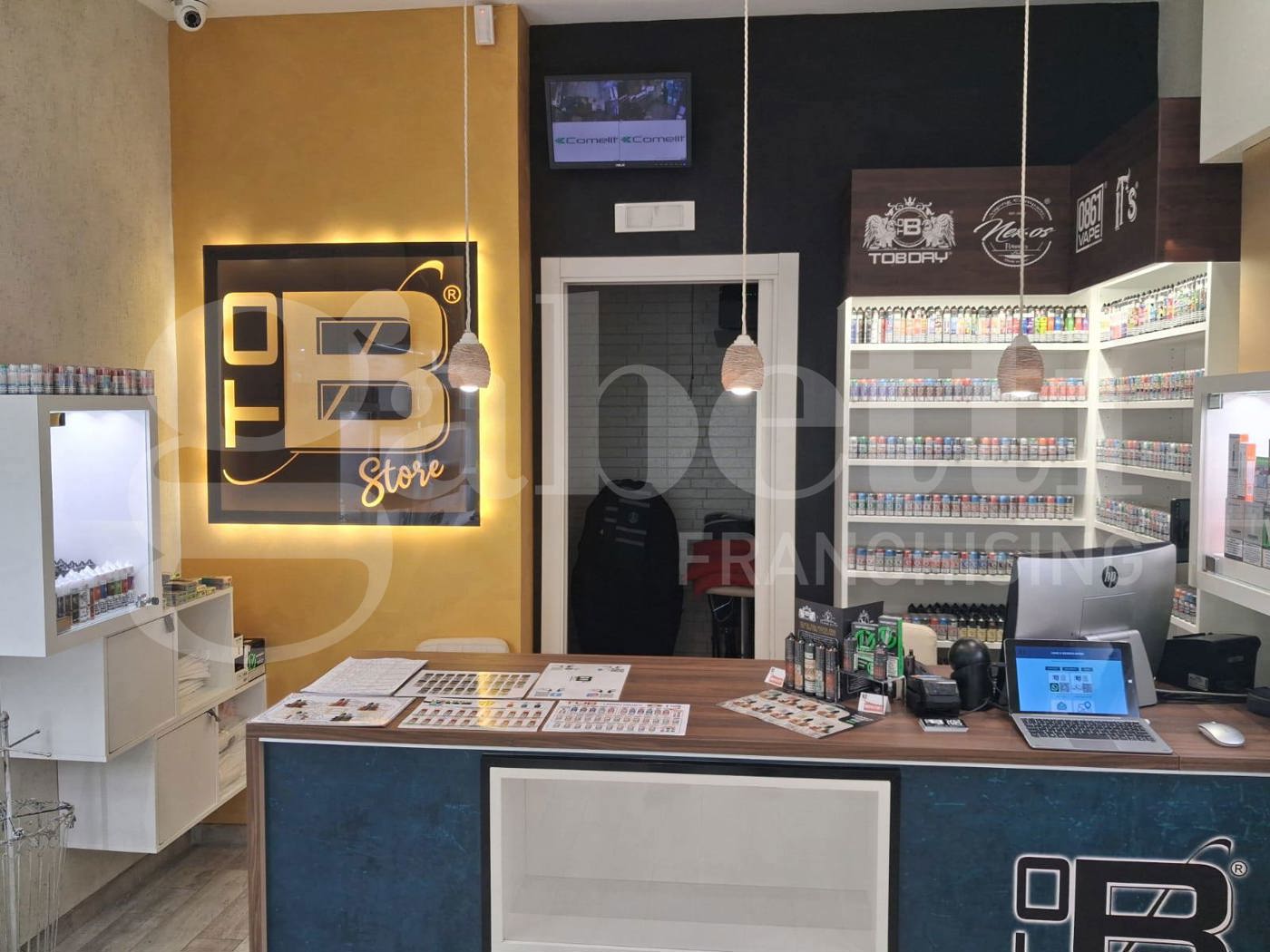 Attivit commerciale in vendita a Napoli