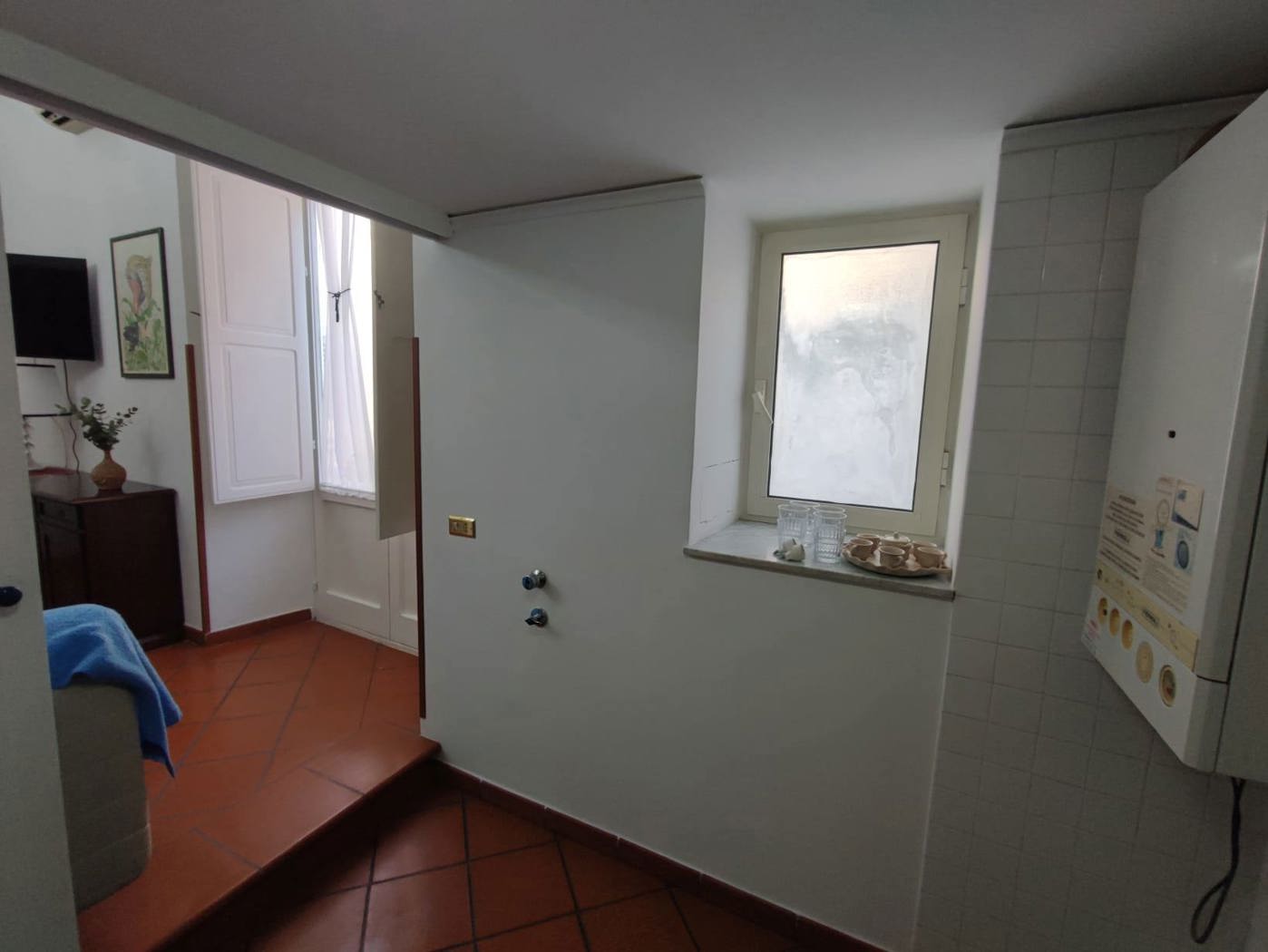 Monolocale arredato in affitto a Napoli