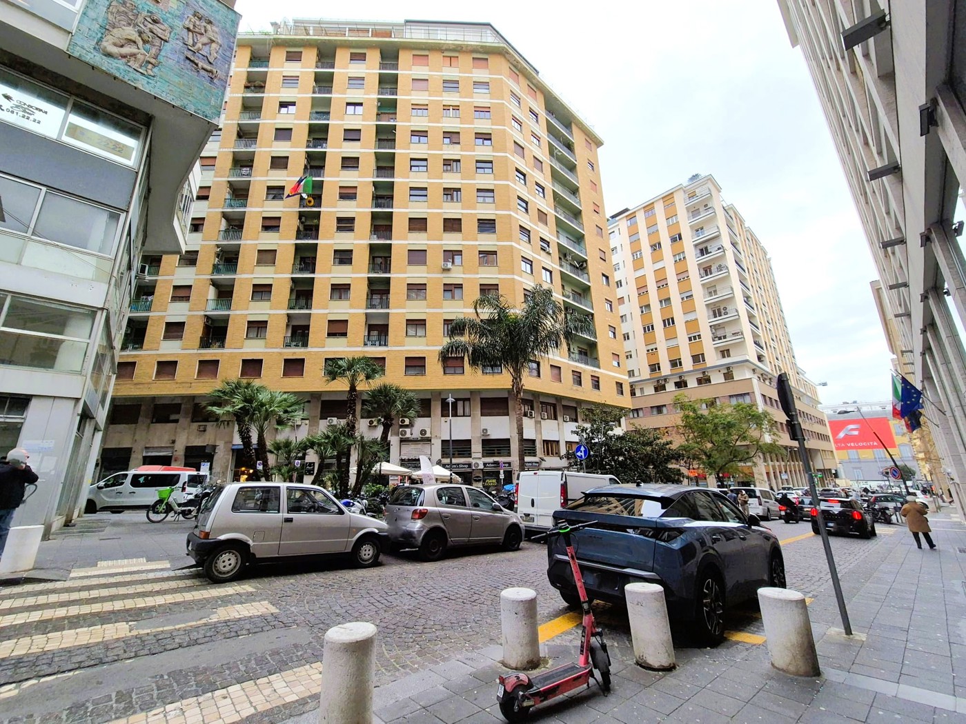 Trilocale in vendita a Napoli