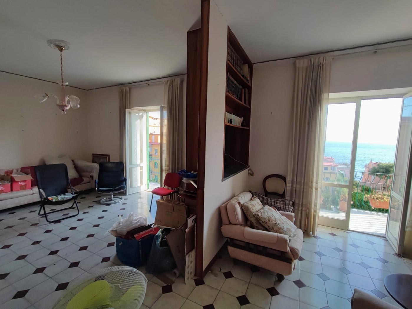 Quadrilocale vista mare a Napoli
