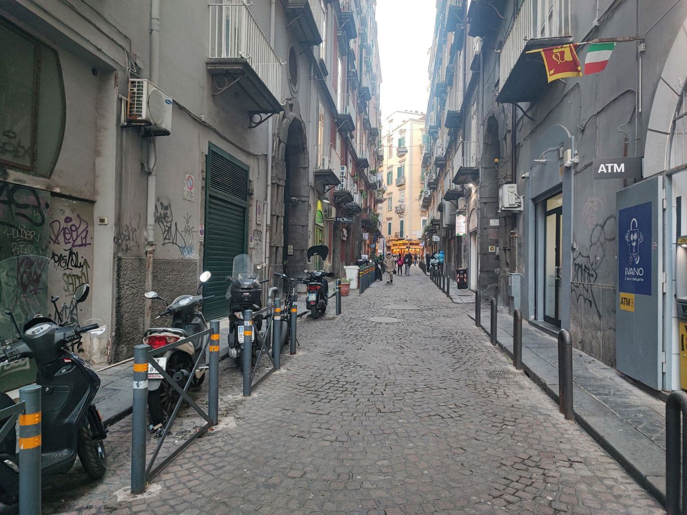 Negozio in vendita a Napoli