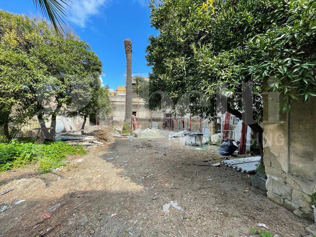 Casa indipendente con giardino a Villaricca