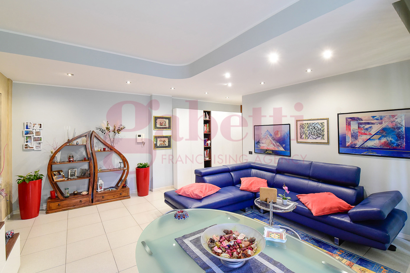 Trilocale in vendita a Cant�