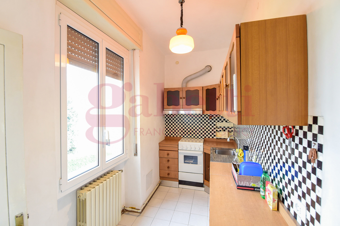 Trilocale con giardino a Cant�