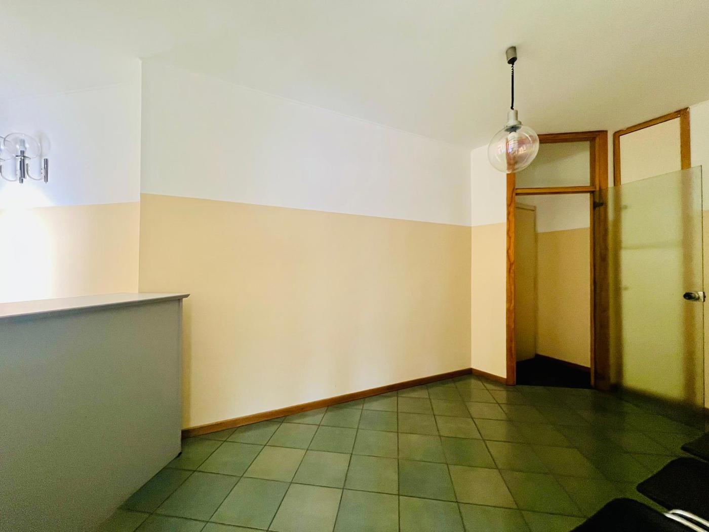 Ufficio in vendita a Mariano Comense