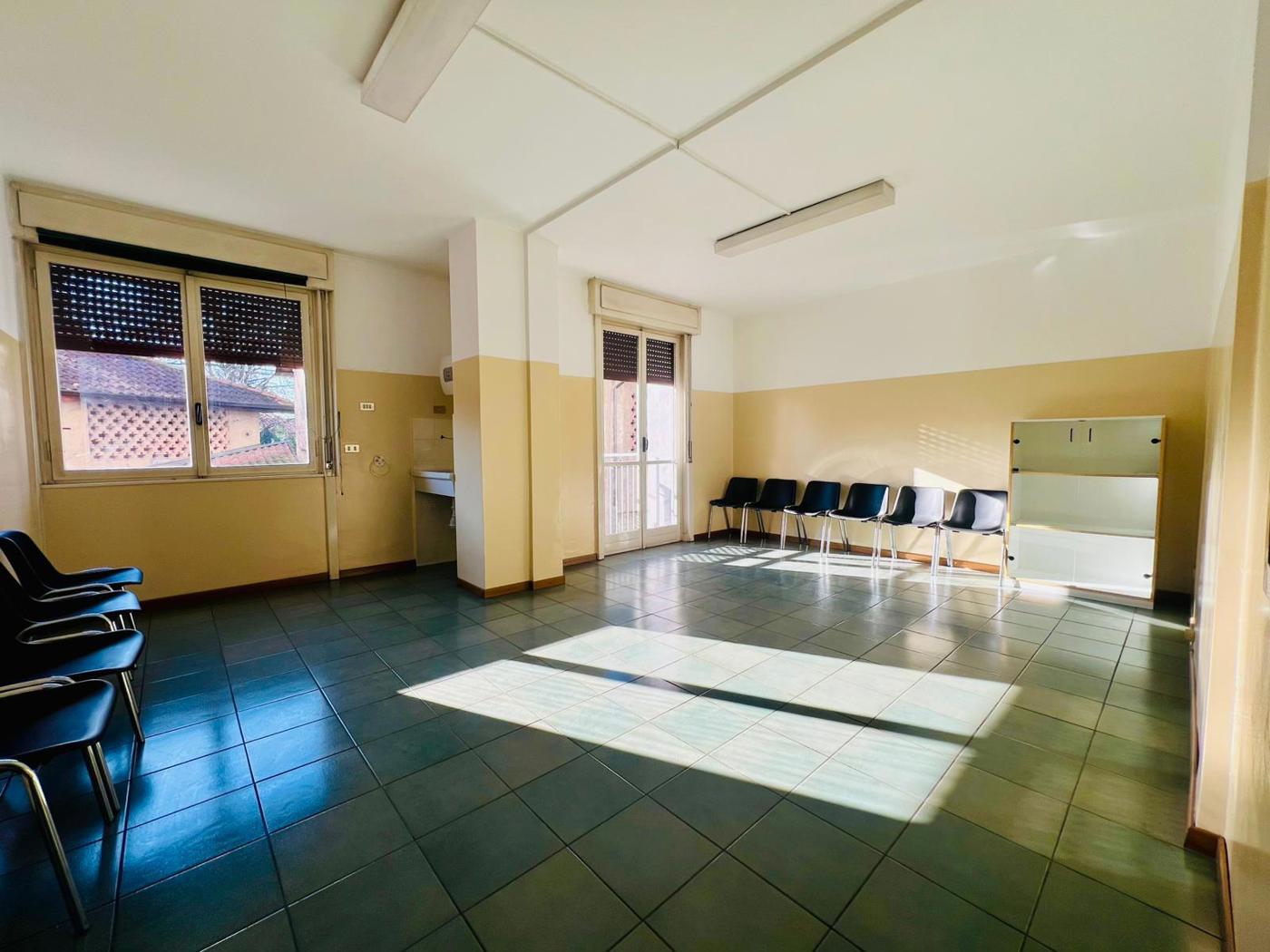 Ufficio in vendita a Mariano Comense