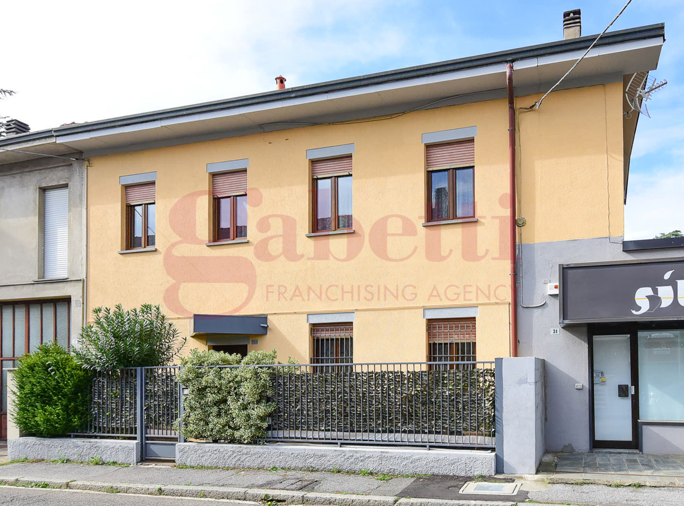 Casa indipendente in vendita a Mariano Comense