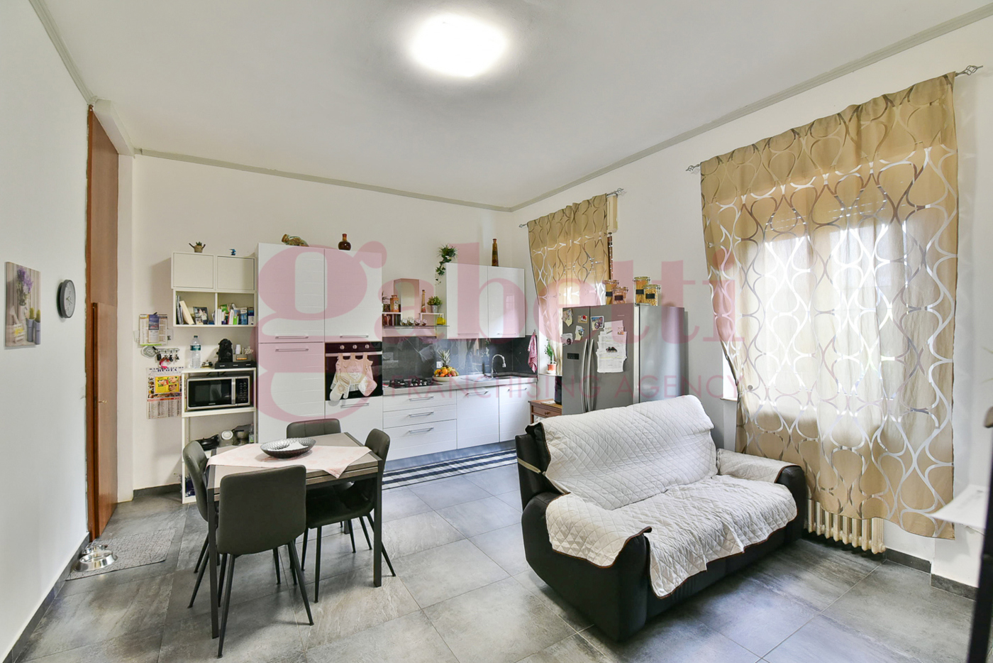 Casa indipendente in vendita a Mariano Comense