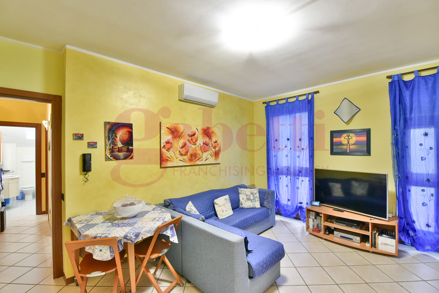 Trilocale in vendita a Mariano Comense