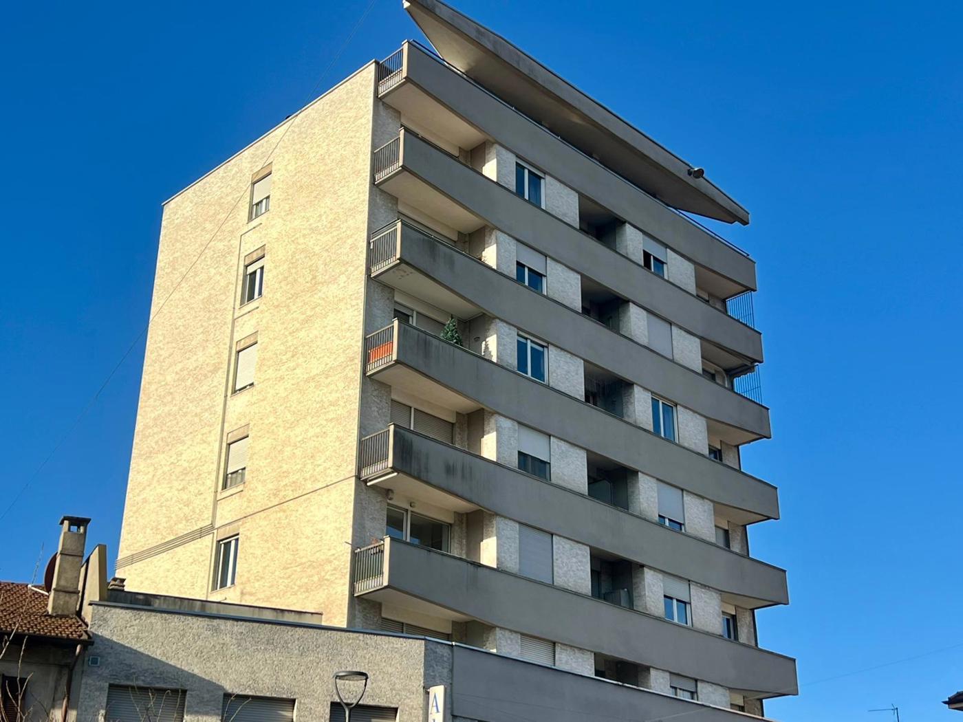 Trilocale in vendita a Mariano Comense