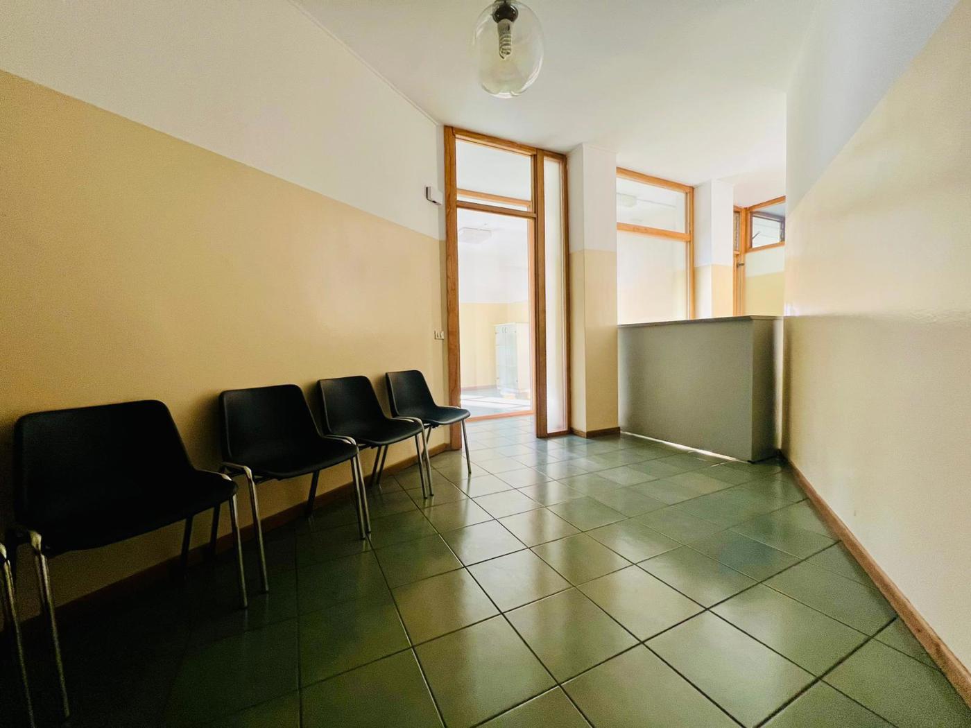 Ufficio in vendita a Mariano Comense