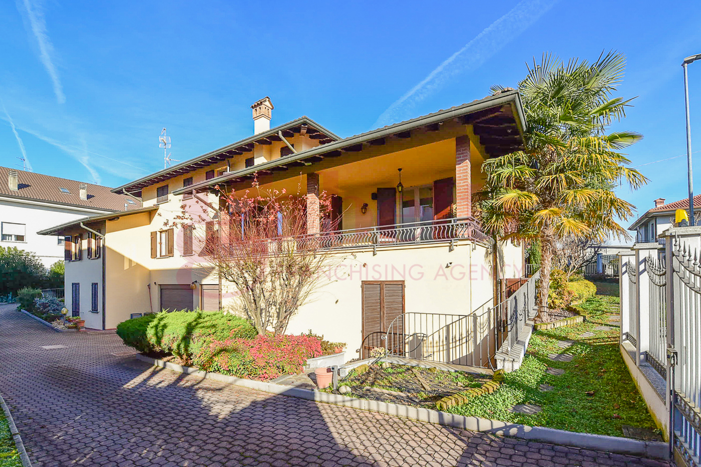 Villa Bifamiliare in vendita a Mariano Comense