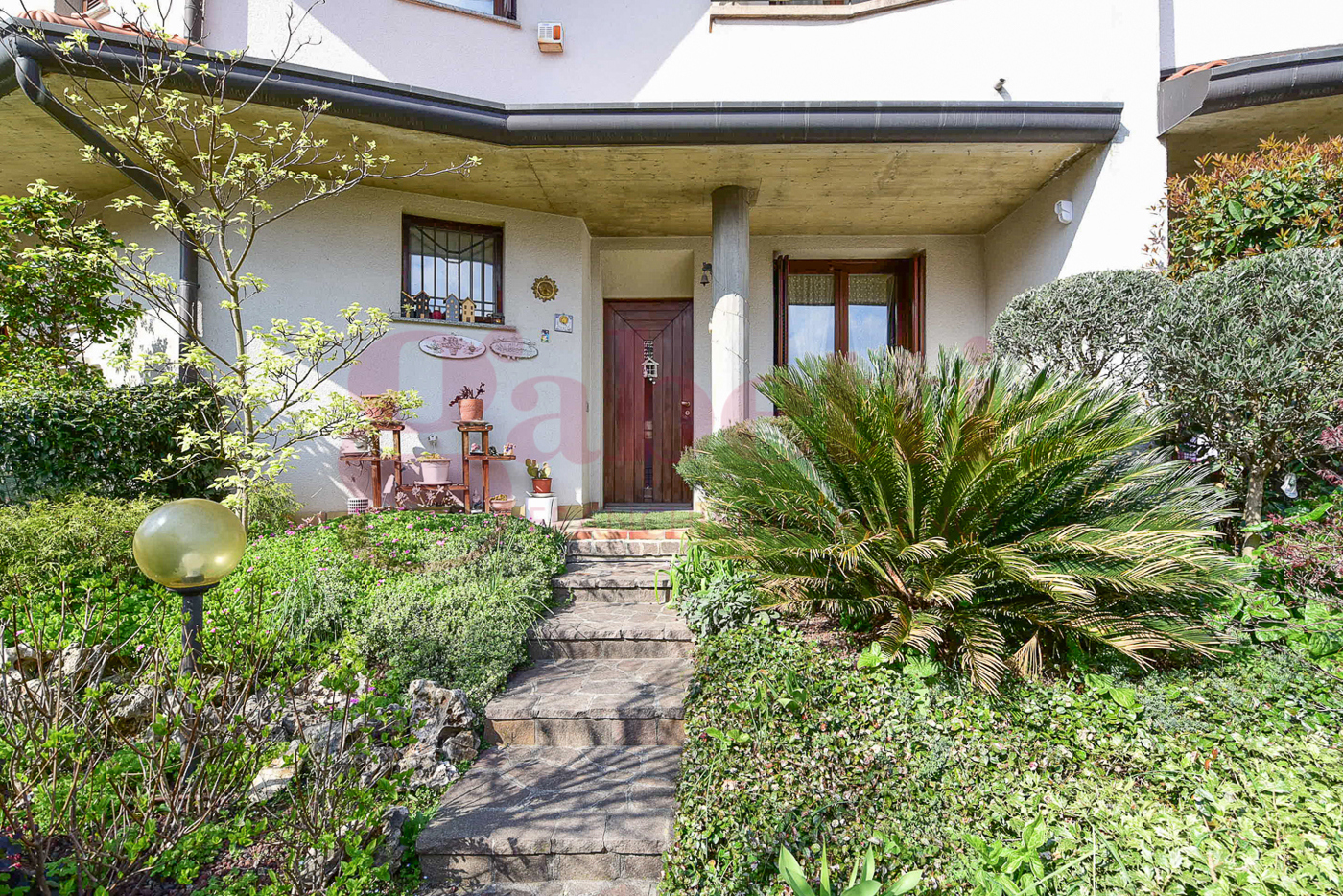 Villa in vendita a Mariano Comense