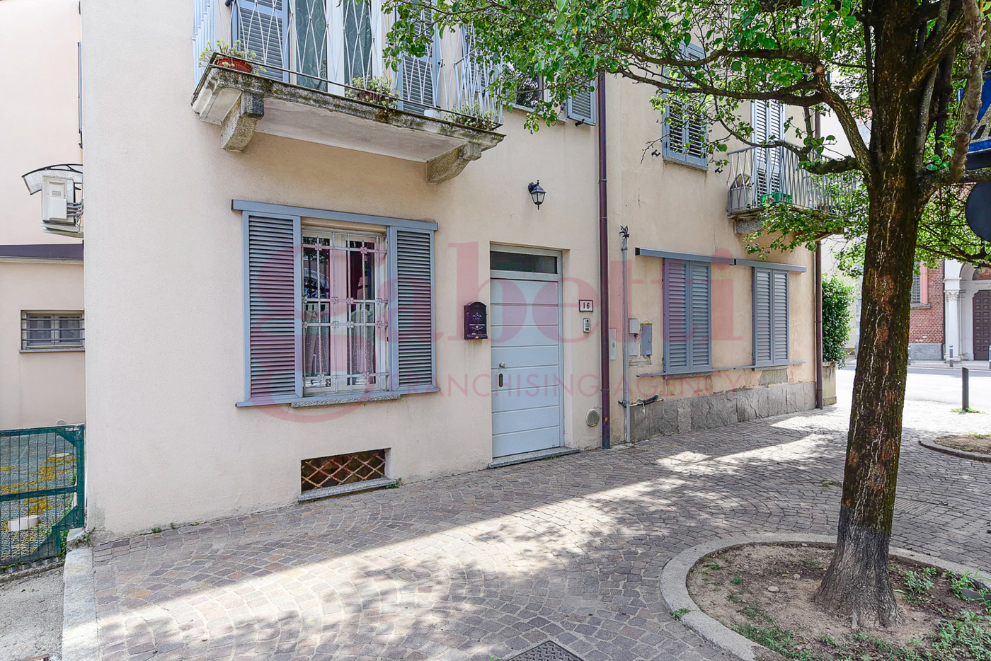 Casa indipendente in vendita a Mariano Comense