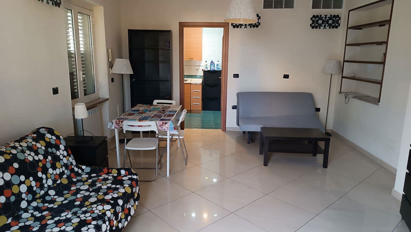 Monolocale in affitto a Capua