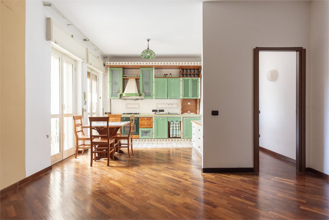 Trilocale in vendita a Napoli