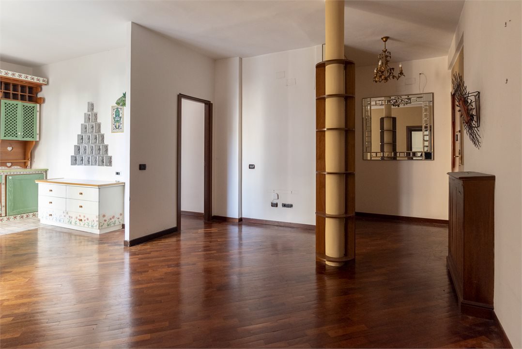 Trilocale in vendita a Napoli