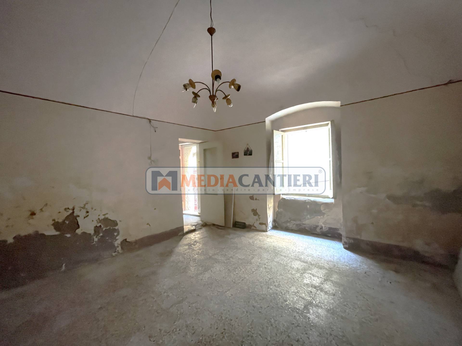 Casa indipendente in vendita a Bucchianico