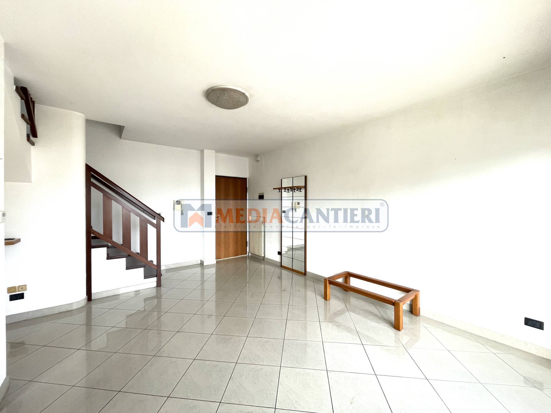 Appartamento in vendita a Citt Sant'Angelo, Marina