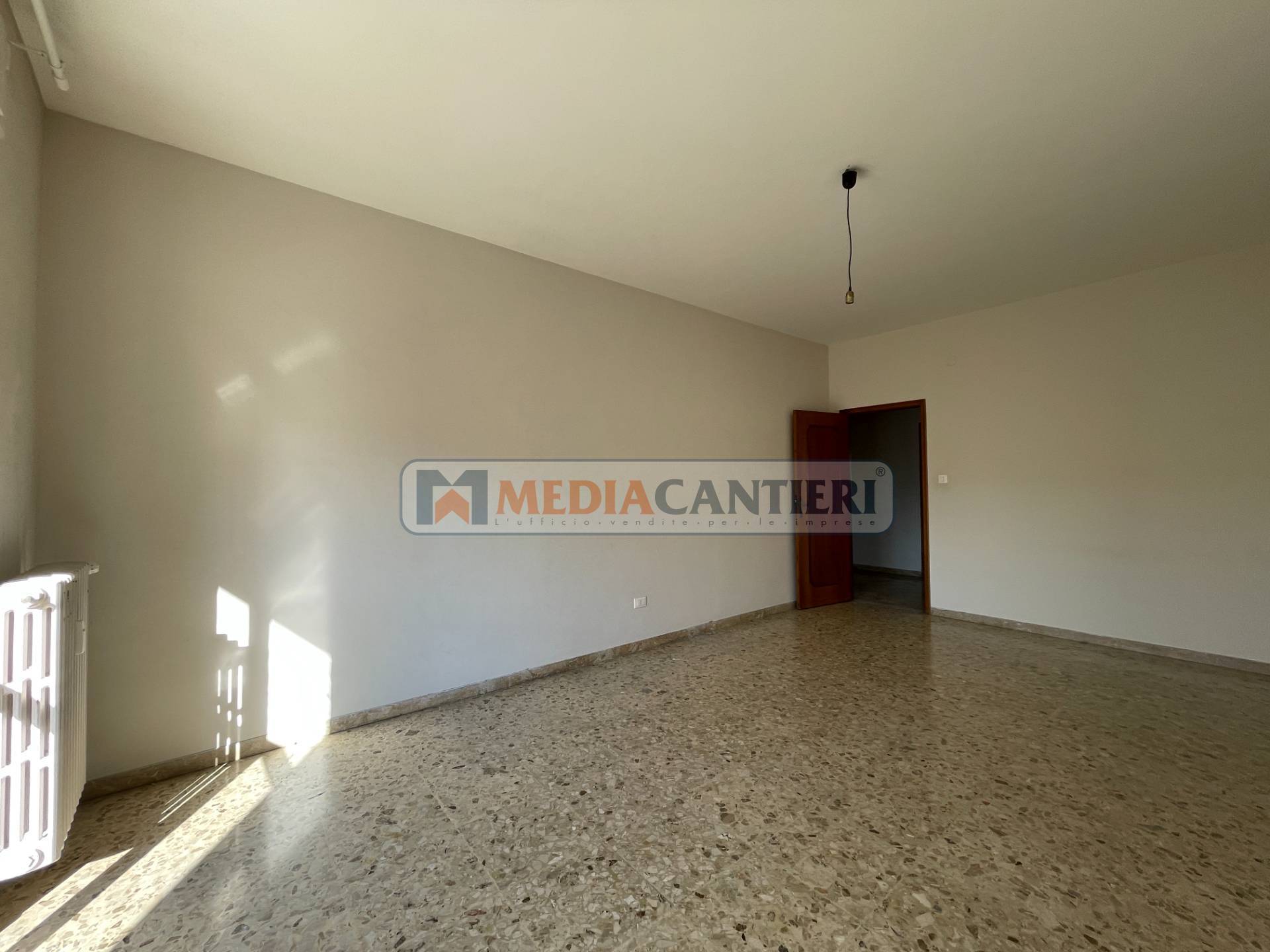 Appartamento in affitto a Pescara, Centro