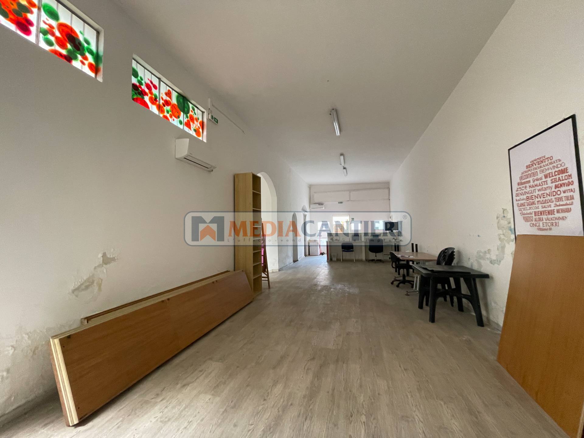 Deposito/Magazzino in vendita a Pescara