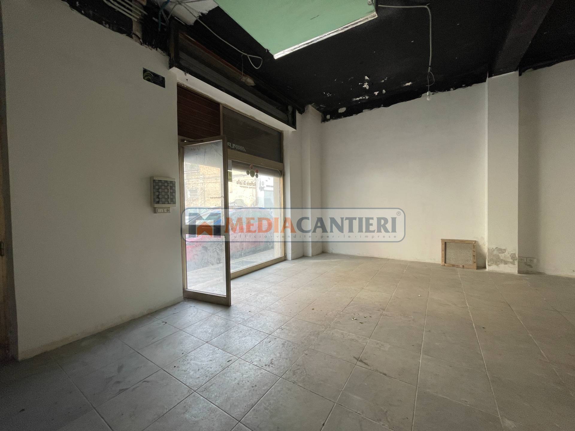 Deposito/Magazzino in vendita a Pescara
