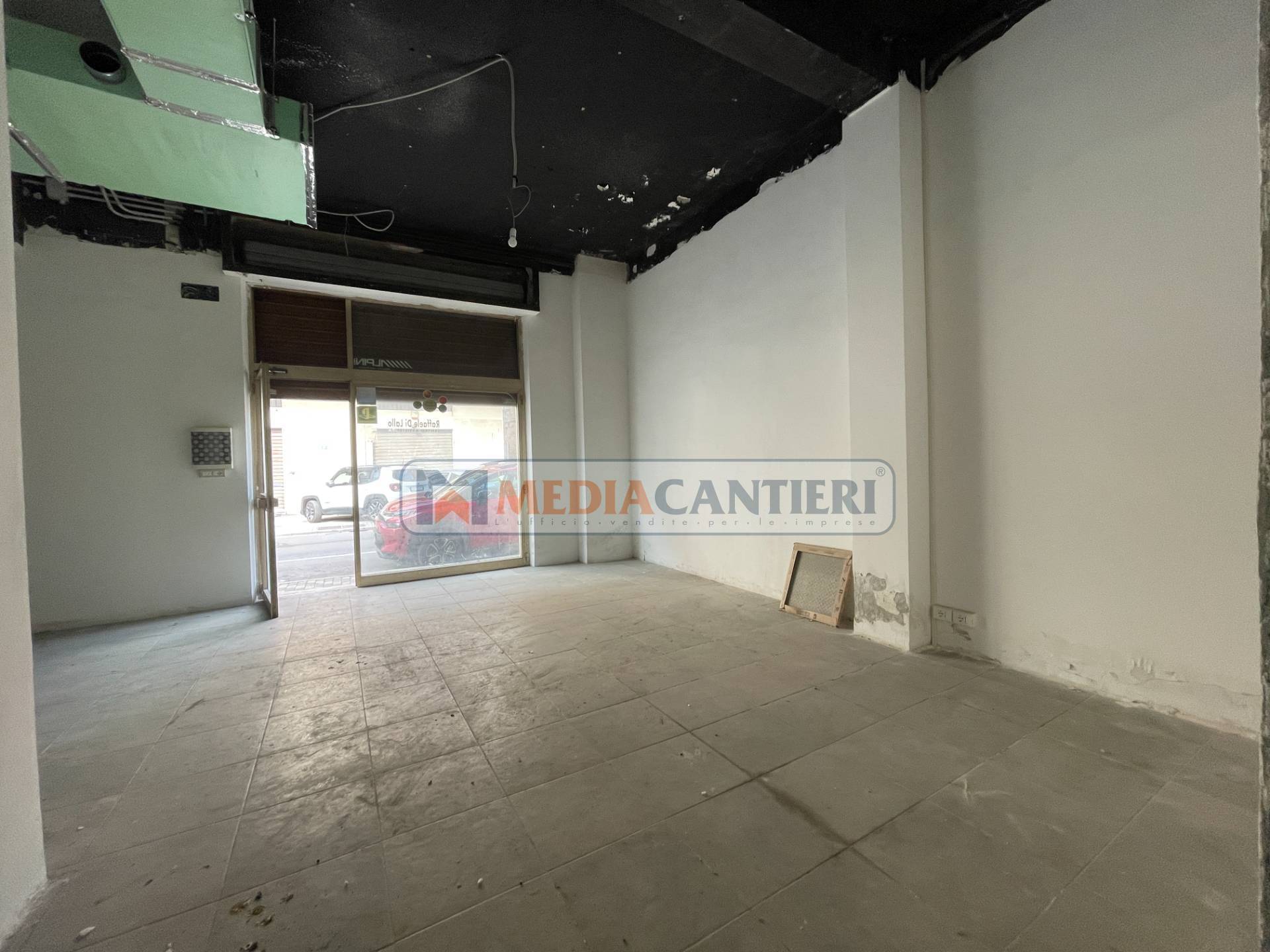 Deposito/Magazzino in vendita a Pescara