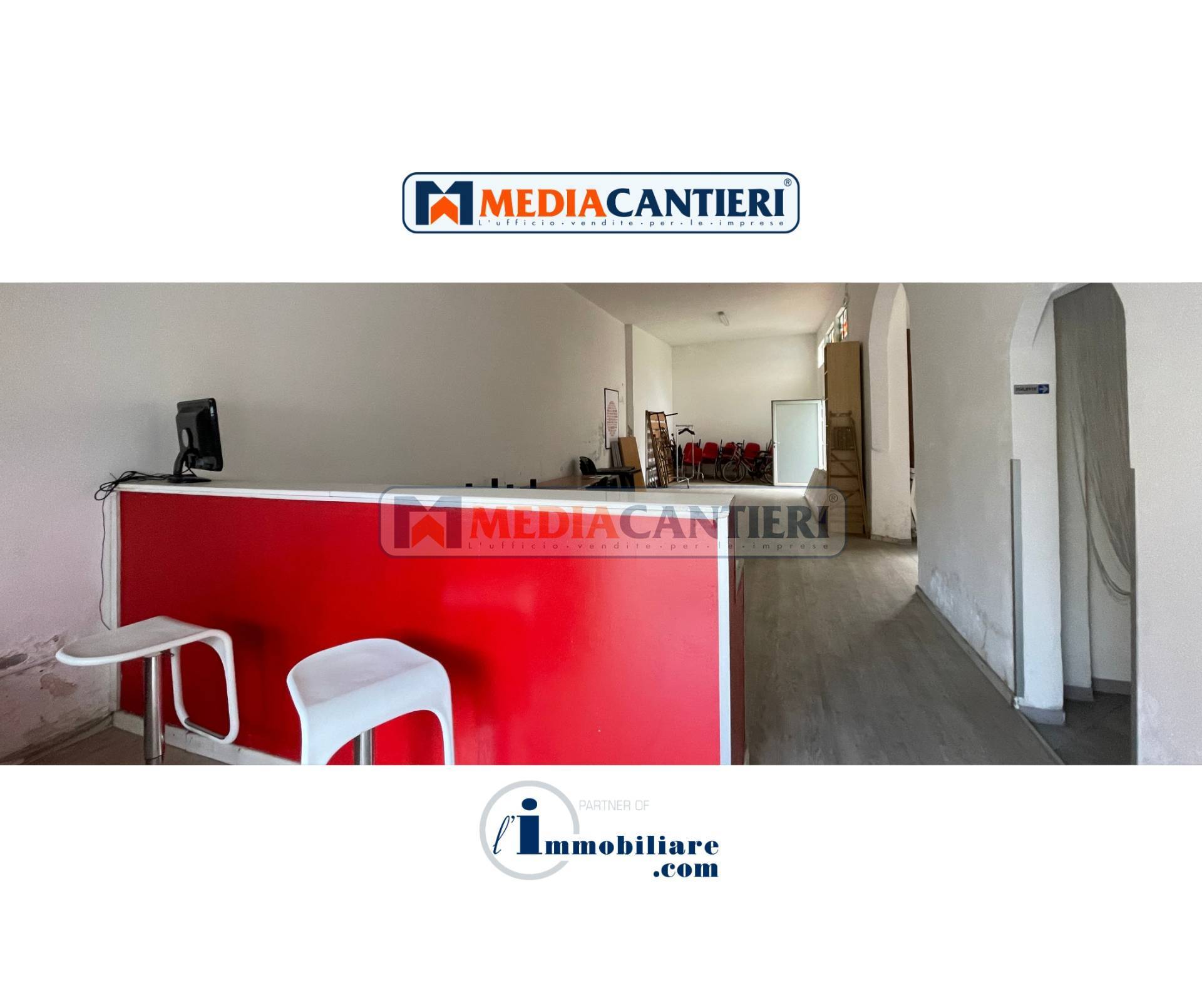 Box - Garage in vendita a Pescara, Porta Nuova