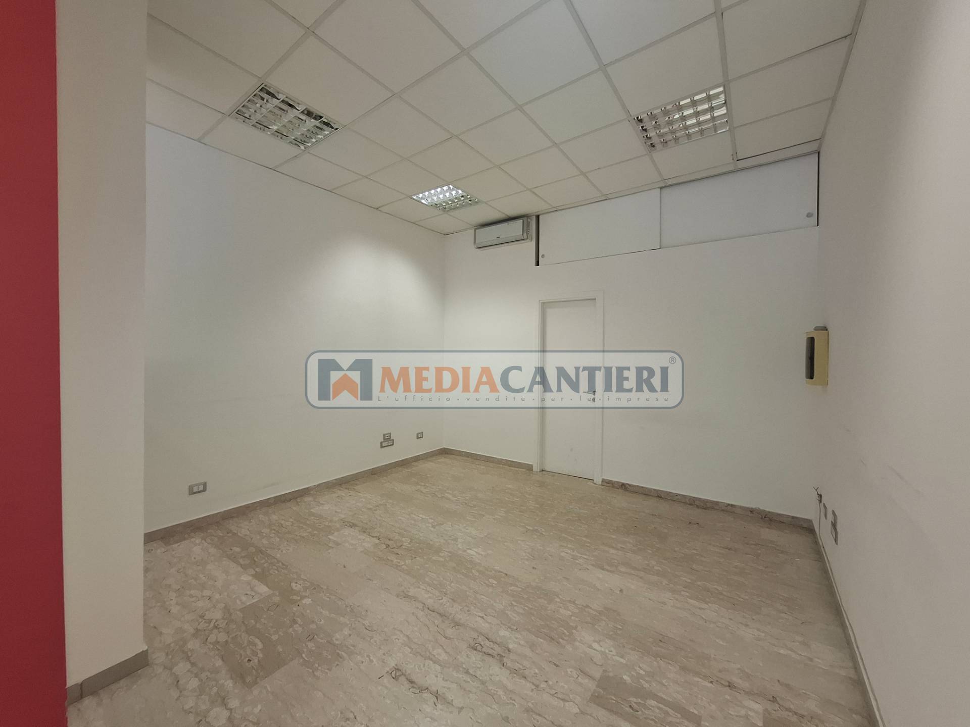 Negozio in affitto a Pescara