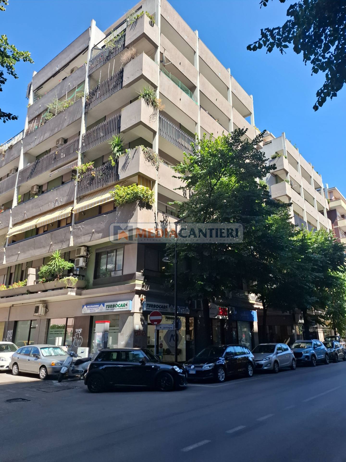 Negozio in affitto a Pescara