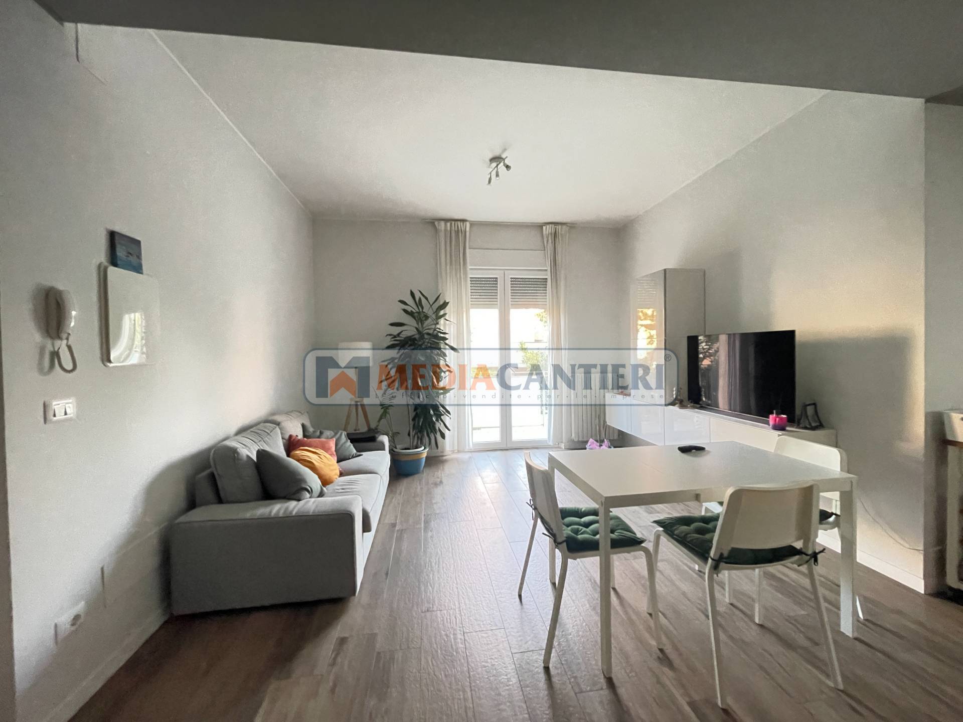Appartamento in vendita a Pescara, Zona Colli