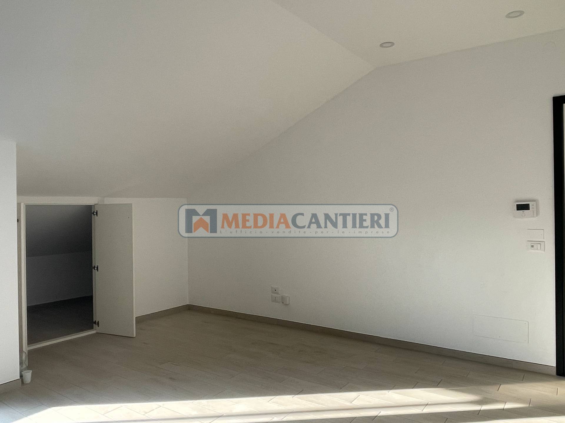 Ufficio/studio in affitto a Pescara