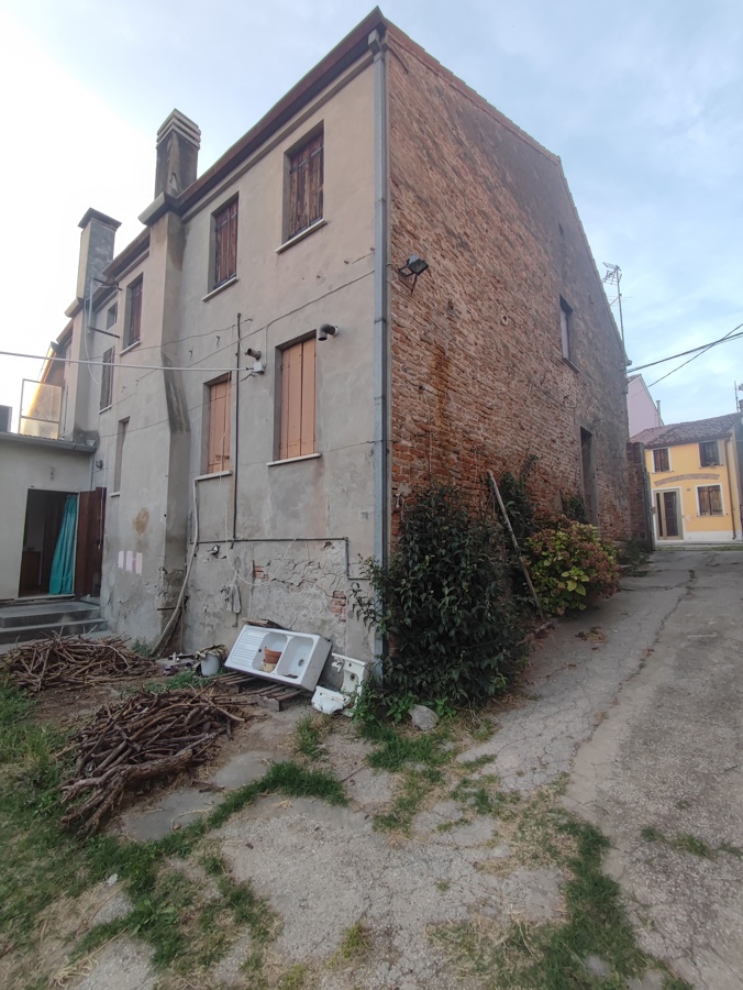 Casa indipendente con giardino a Costa di Rovigo