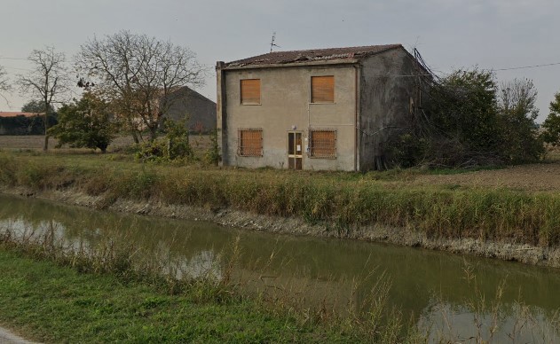 Casa indipendente con giardino a Gavello