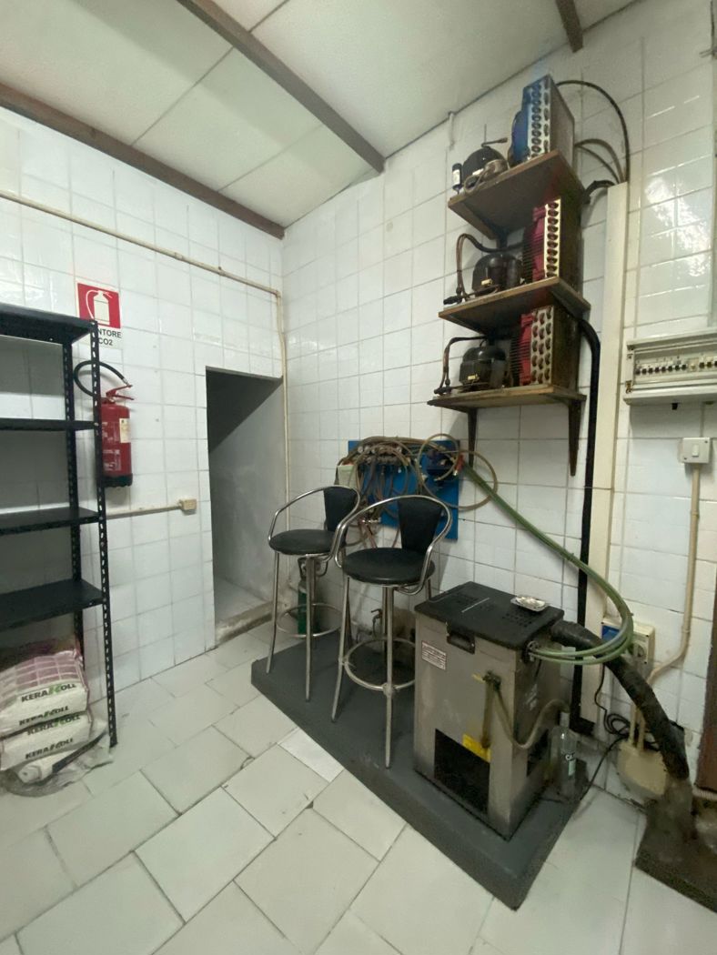 Negozio in vendita a Gavello