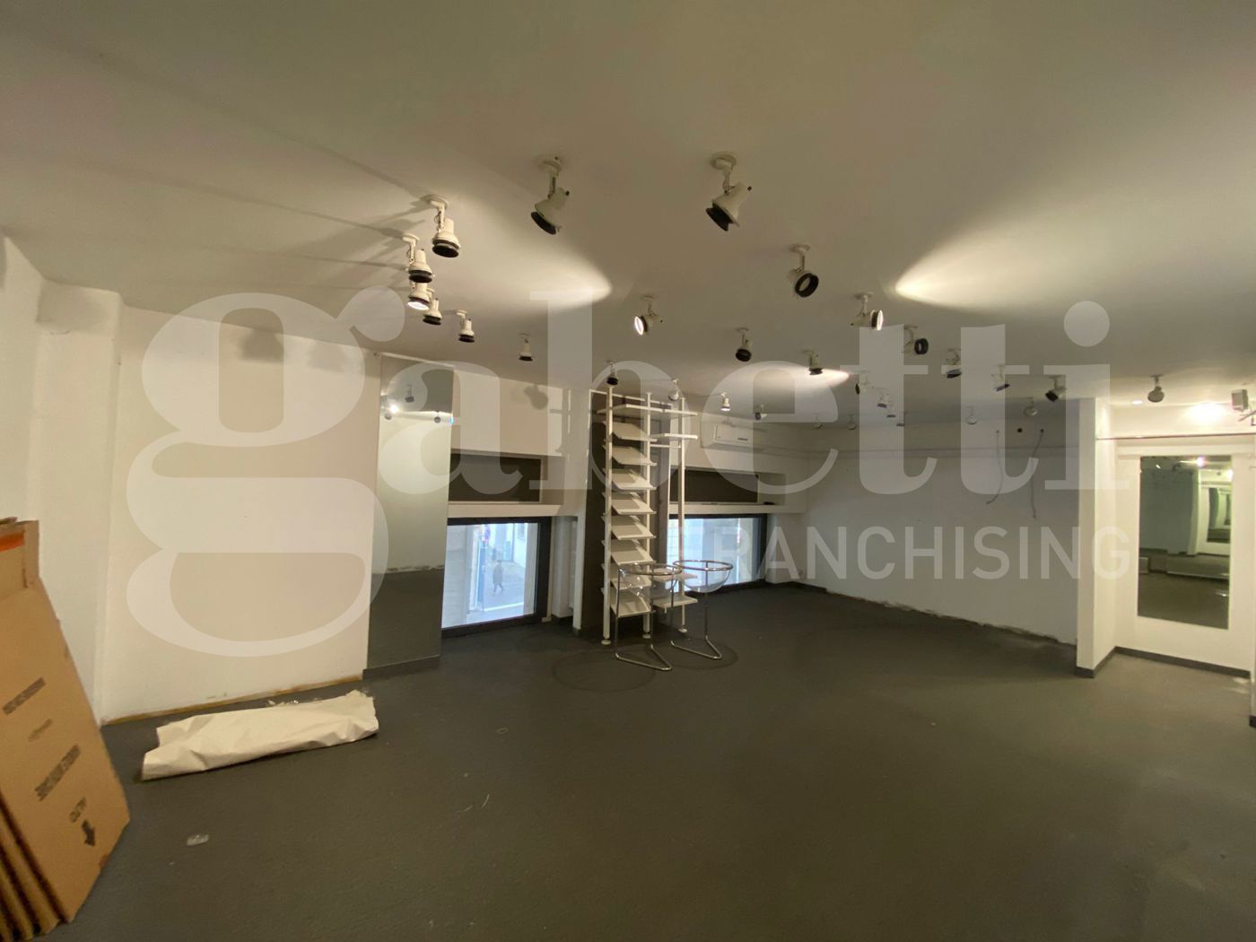 Negozio in vendita a Rovigo