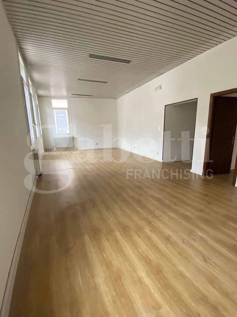 Ufficio in affitto a Rovigo