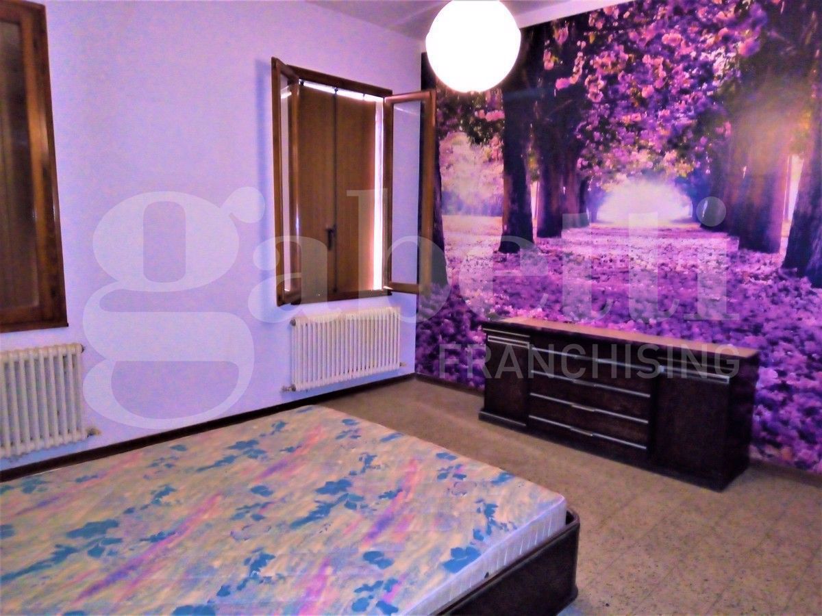 Appartamento arredato in affitto a San Martino di Venezze