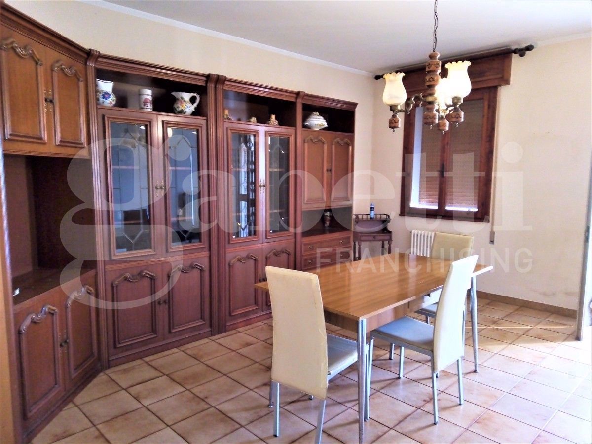 Appartamento arredato in affitto a San Martino di Venezze