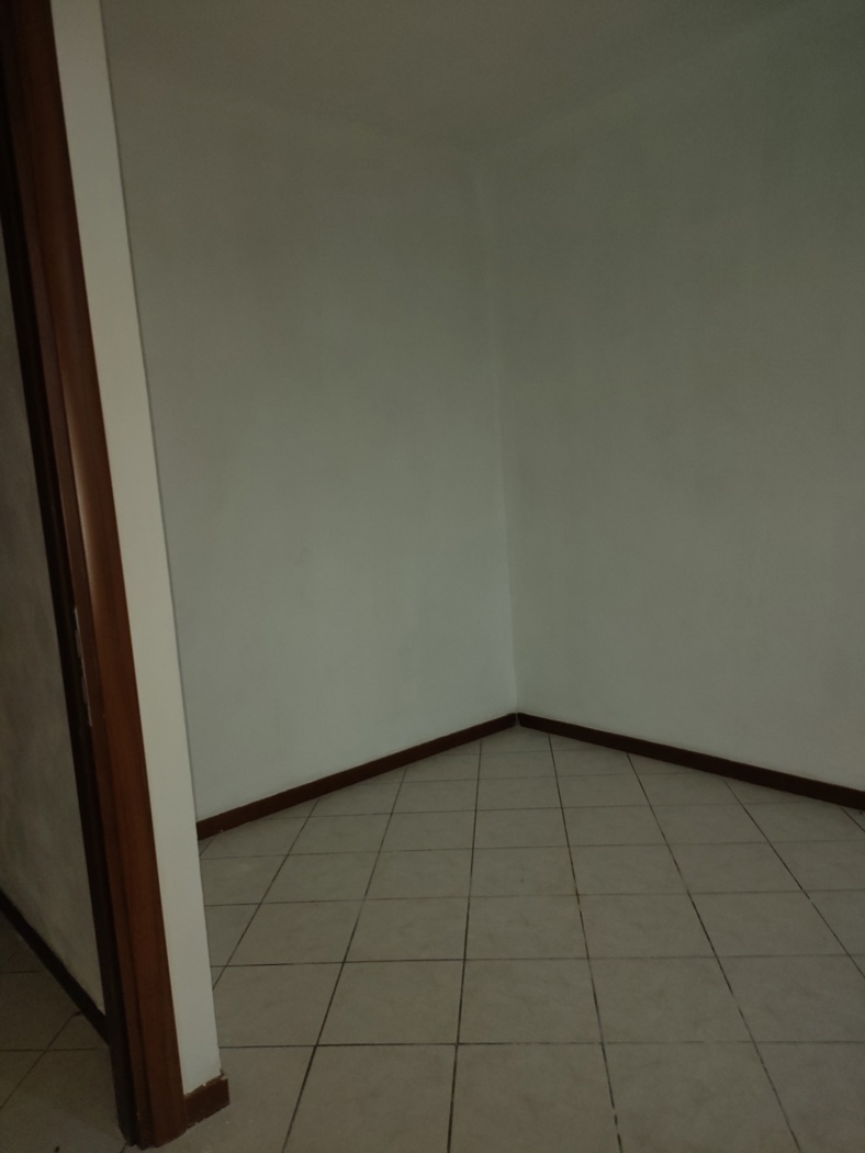 Quadrilocale con box a Gavello