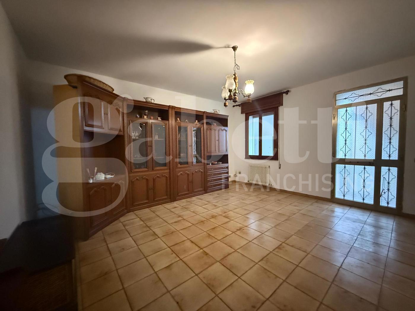 Appartamento arredato in affitto a San Martino di Venezze