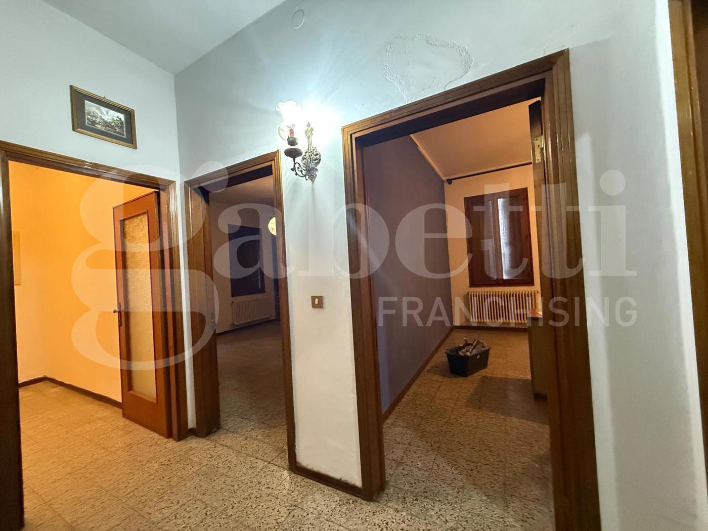 Appartamento arredato in affitto a San Martino di Venezze