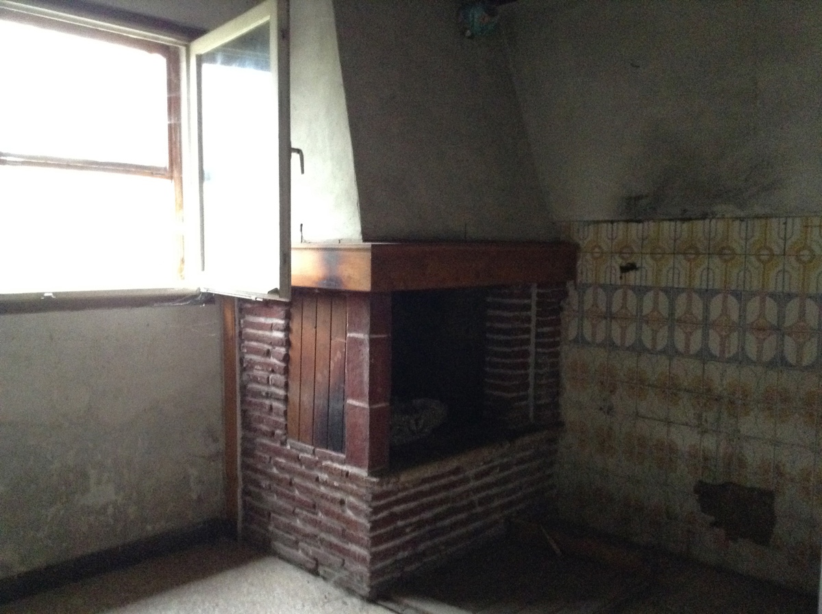 Rustico con giardino a Crespino