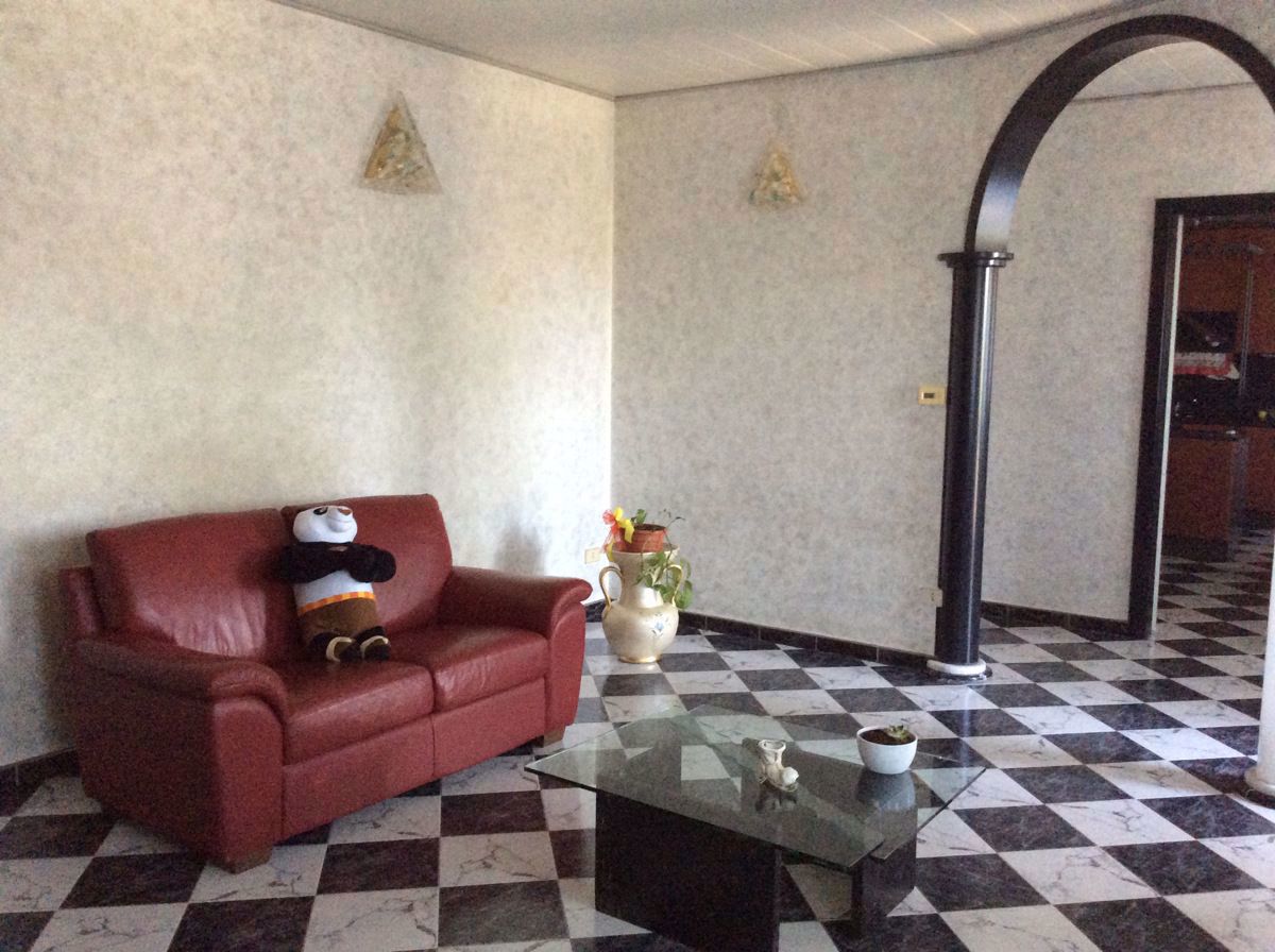 Stabile/Palazzo in vendita a Gavello