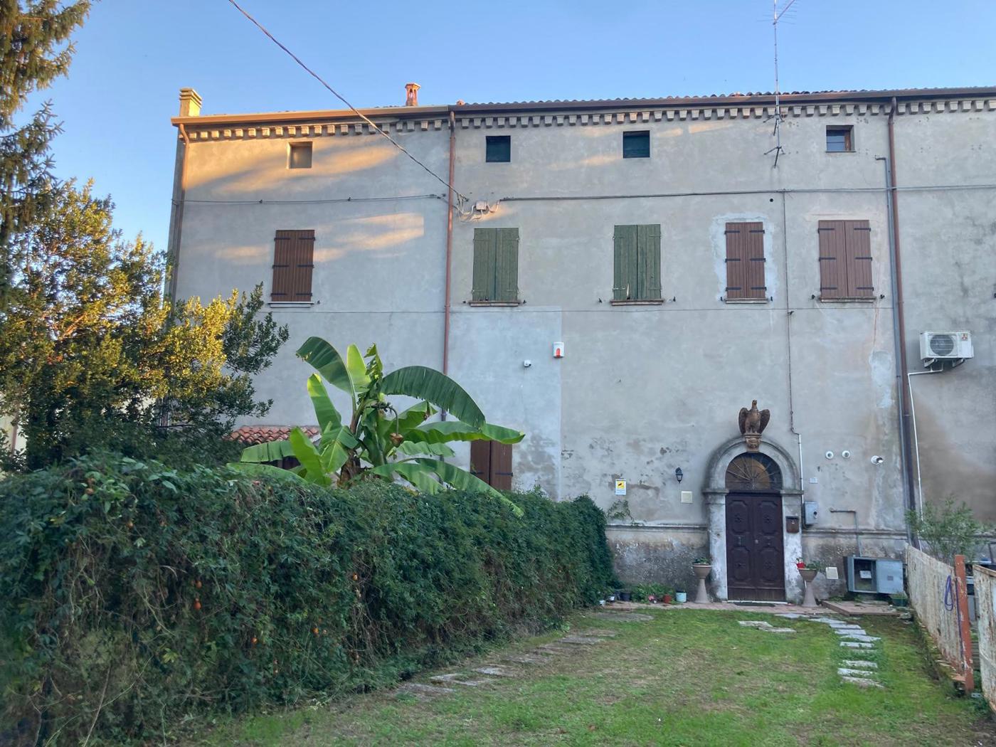 Casa indipendente con giardino a Crespino