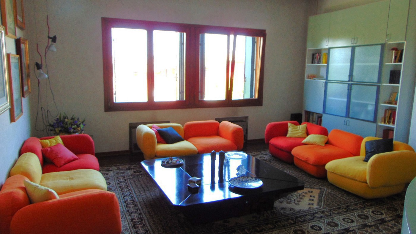 Monolocale arredato in affitto a Villadose