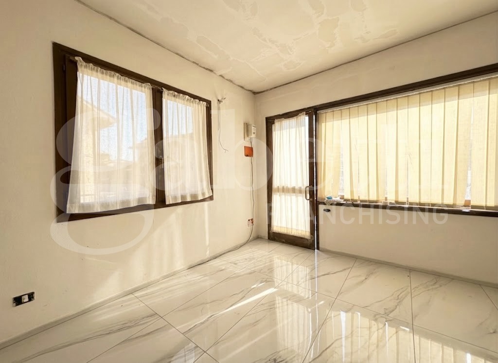 Ufficio ristrutturato a Rovigo